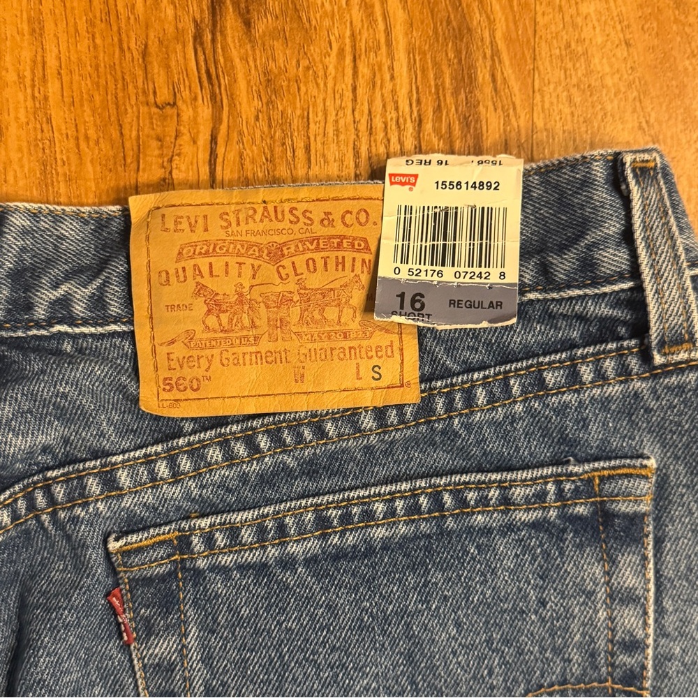 New Vintage Levis 560 Jeans Womens 16 Short Blue Loose Fit Denim Made In USA - Picture 8 of 8